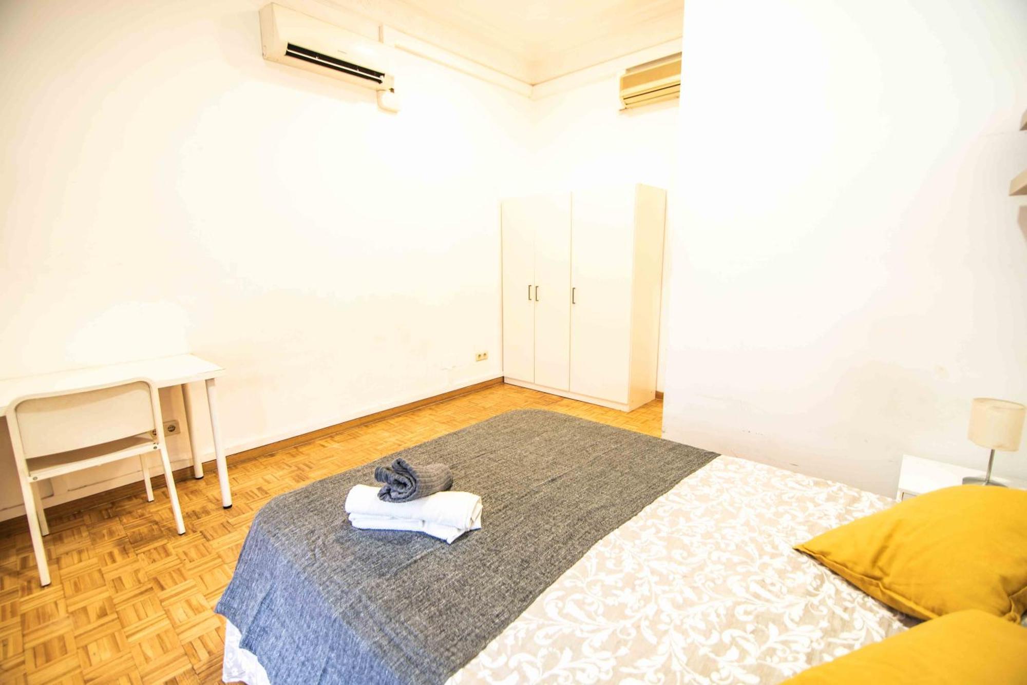 Balmes Private Rooms Barcelona Luaran gambar